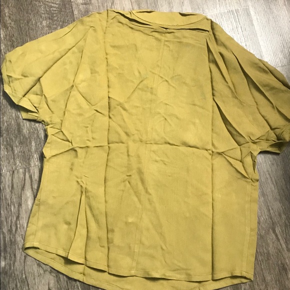 Women’s Olive Tunic Top with Lace-Up detail - Picture 6 of 8